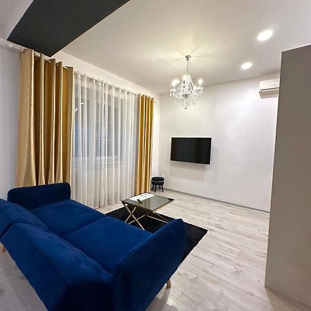 Luxury Apartment In Братислава Екстер'єр фото